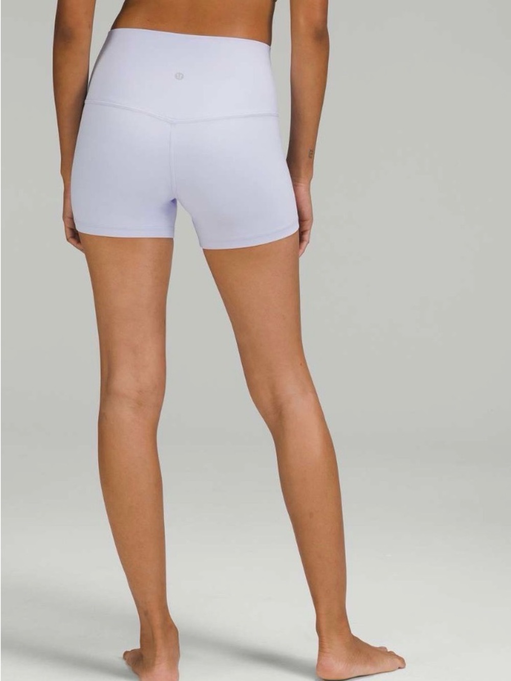 Women’s High-Rise Performance Shorts - Light Lavender
